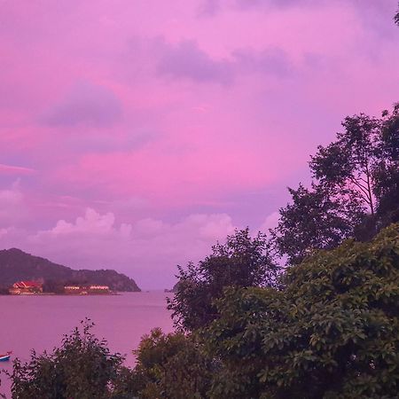 Green Hill Guest House Kien Luong Esterno foto