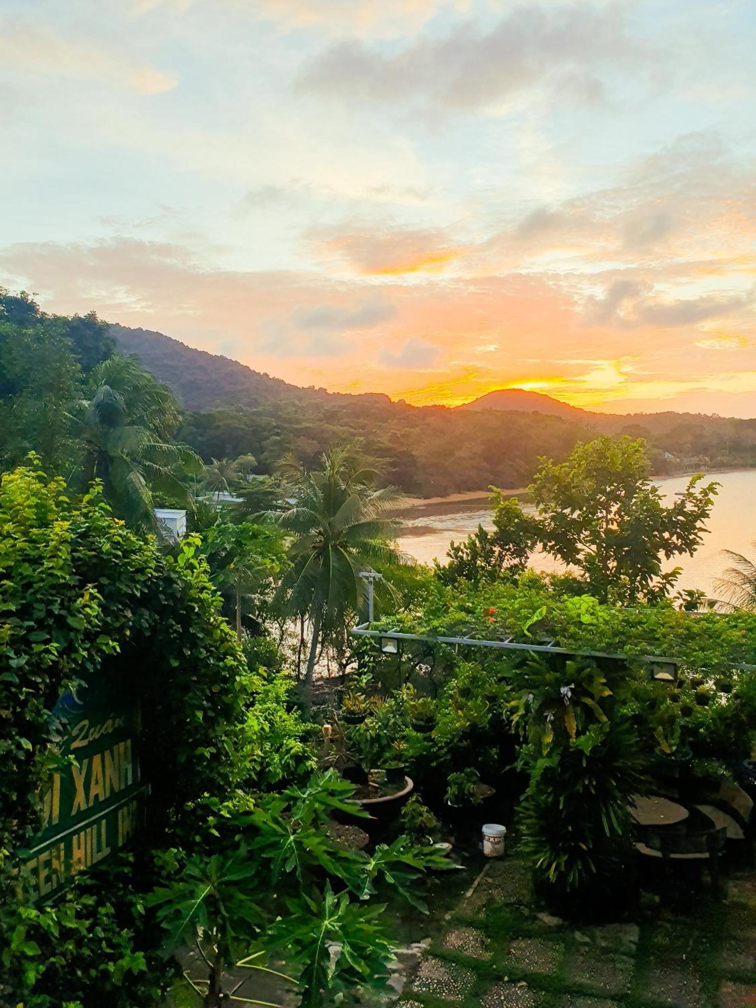 Green Hill Guest House Kien Luong Esterno foto