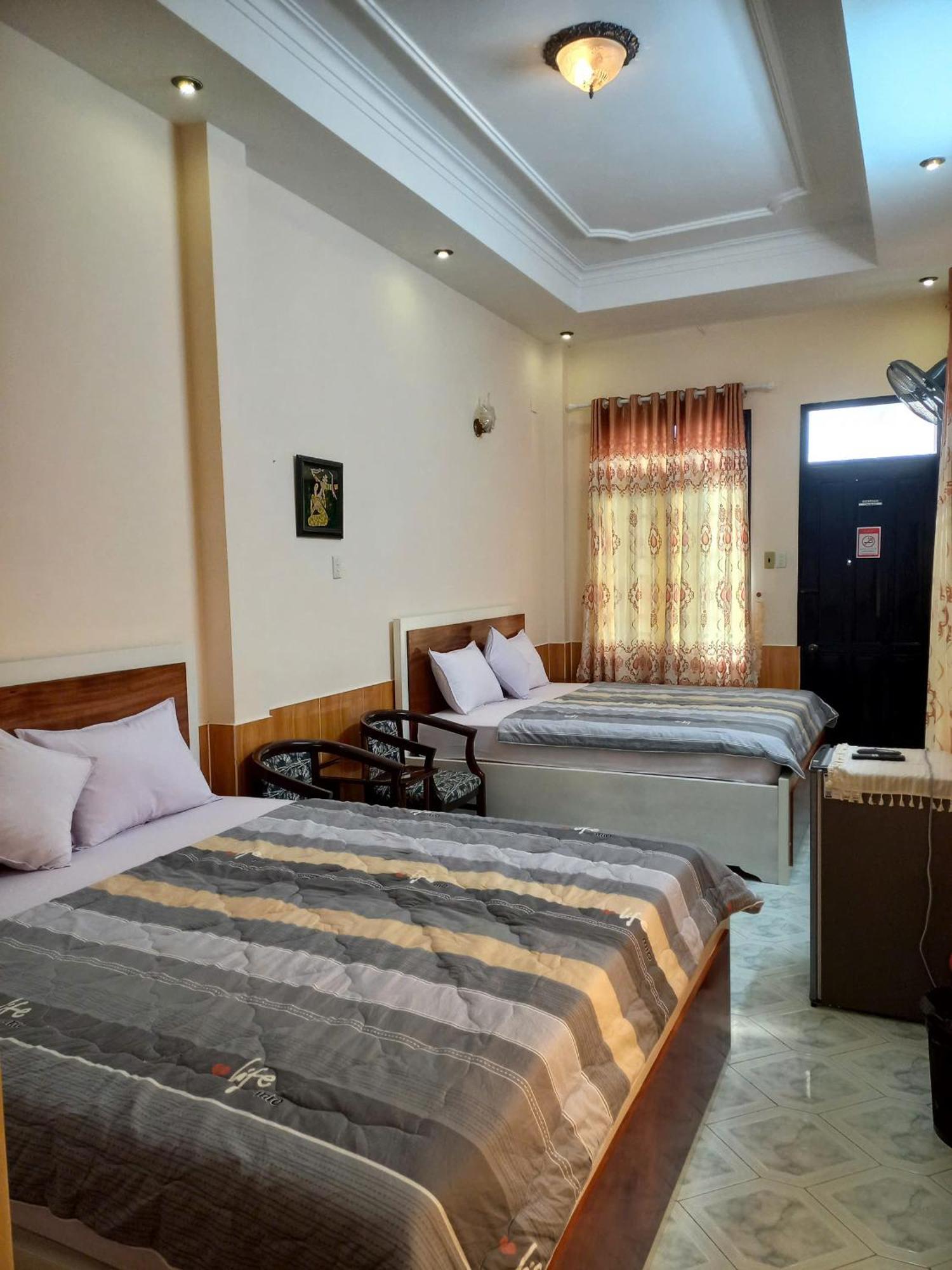 Green Hill Guest House Kien Luong Esterno foto